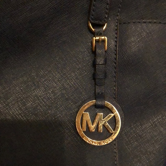 Micheal Kors Jet set navy tote - Picture 3 of 8